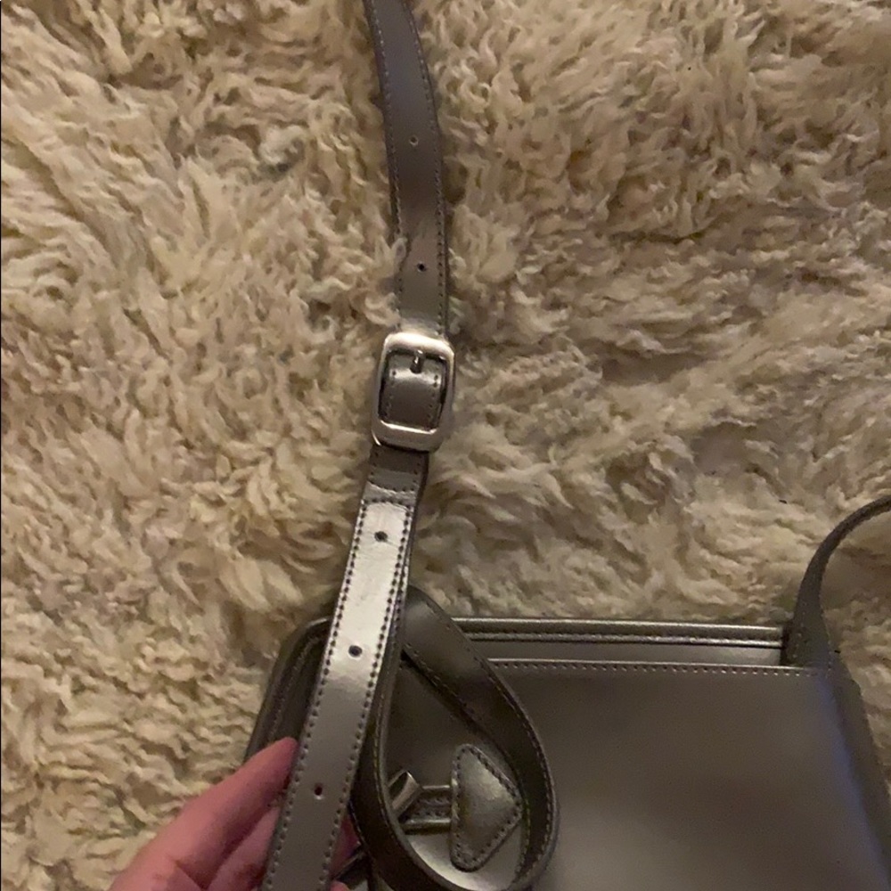 Longchamp "Roseau" Bucket Shoulder Bag with Toggle - Picture 11 of 12